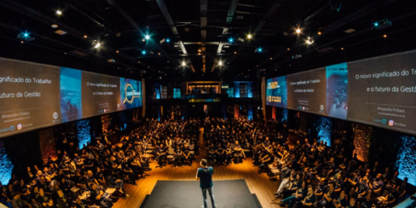 Key Insights into Tech Conferences Worldwide